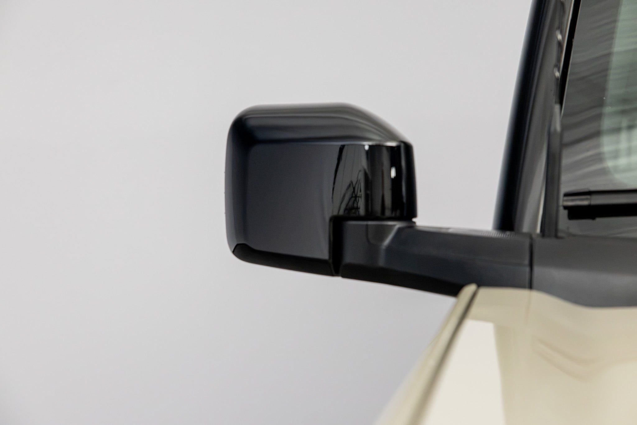 Used 2025 Ford Bronco Outer Banks AWD/4WD image 6