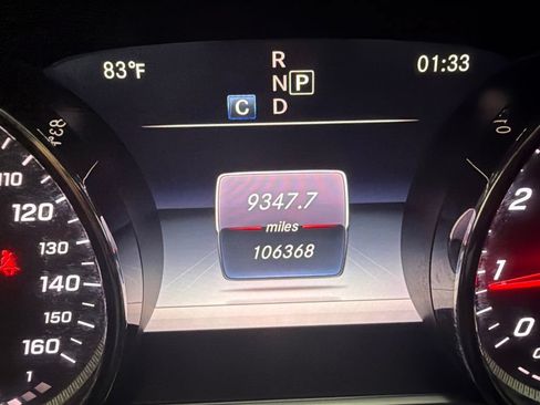 Used 2019 Mercedes-Benz E 300 image 31