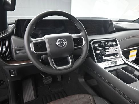 New 2026 Nissan Armada Platinum image 11