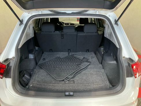 Used 2018 Volkswagen Tiguan S w/ 3rd Row Seat Package AWD/4WD image 14
