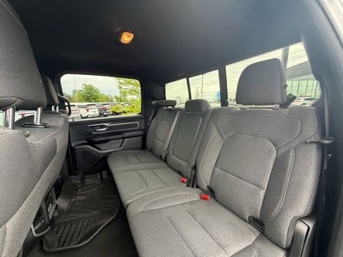 Used 2020 RAM 1500 Big Horn AWD/4WD image 6