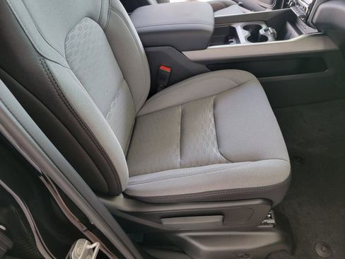 New 2026 RAM 1500 Big Horn AWD/4WD image 14