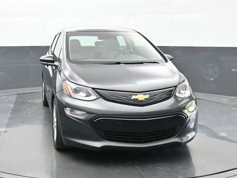 Used 2020 Chevrolet Bolt LT FWD image 7