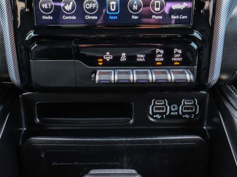 Used 2020 RAM 1500 Limited image 35