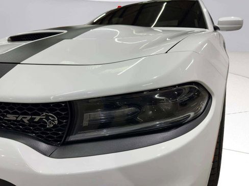 Used 2016 Dodge Charger SRT Hellcat w/ Harman/Kardon Audio Group image 9