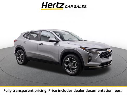 Used 2025 Chevrolet Trax LT w/ LT Convenience Package FWD image 1