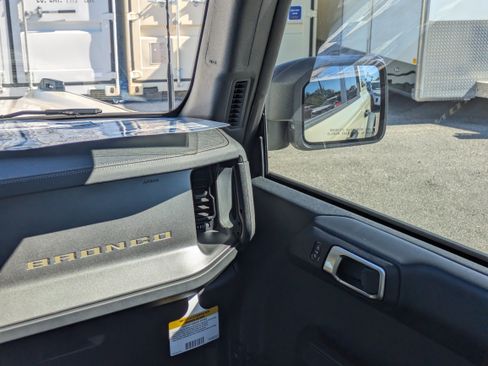 New 2025 Ford Bronco Badlands image 46