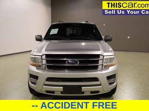Used 2017 Ford Expedition EL XLT image 2