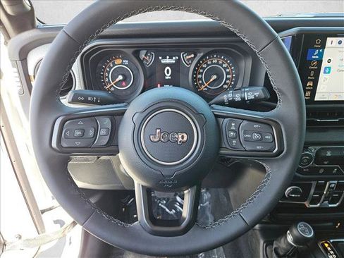 Used 2026 Jeep Wrangler Unlimited Sport AWD/4WD image 13