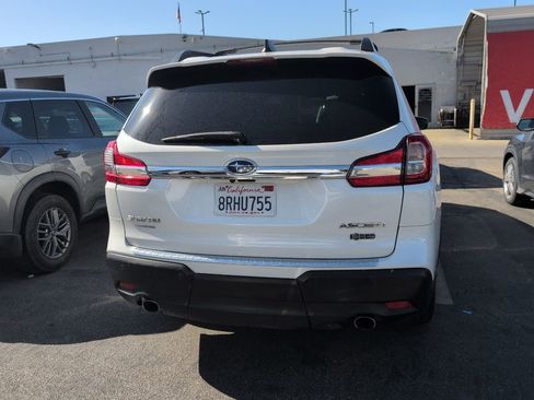 Used 2020 Subaru Ascent Premium w/ Convenience Package AWD/4WD image 4