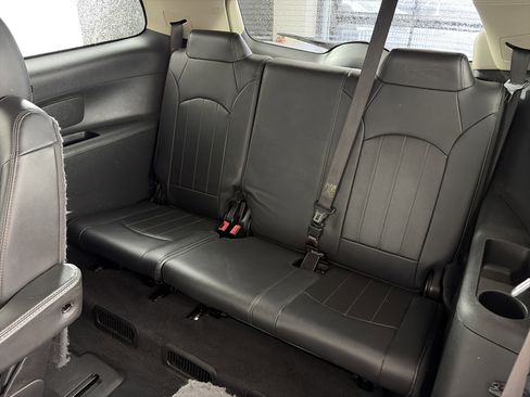 Used 2016 Buick Enclave Leather w/ Trailering Package image 7