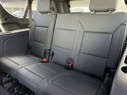 New 2026 GMC Yukon XL Elevation image 26