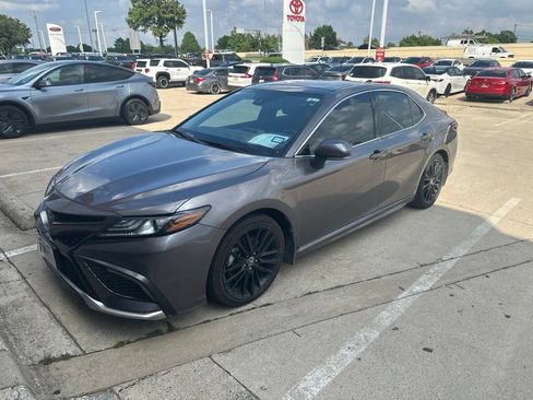 Used 2024 Toyota Camry XSE FWD image 1
