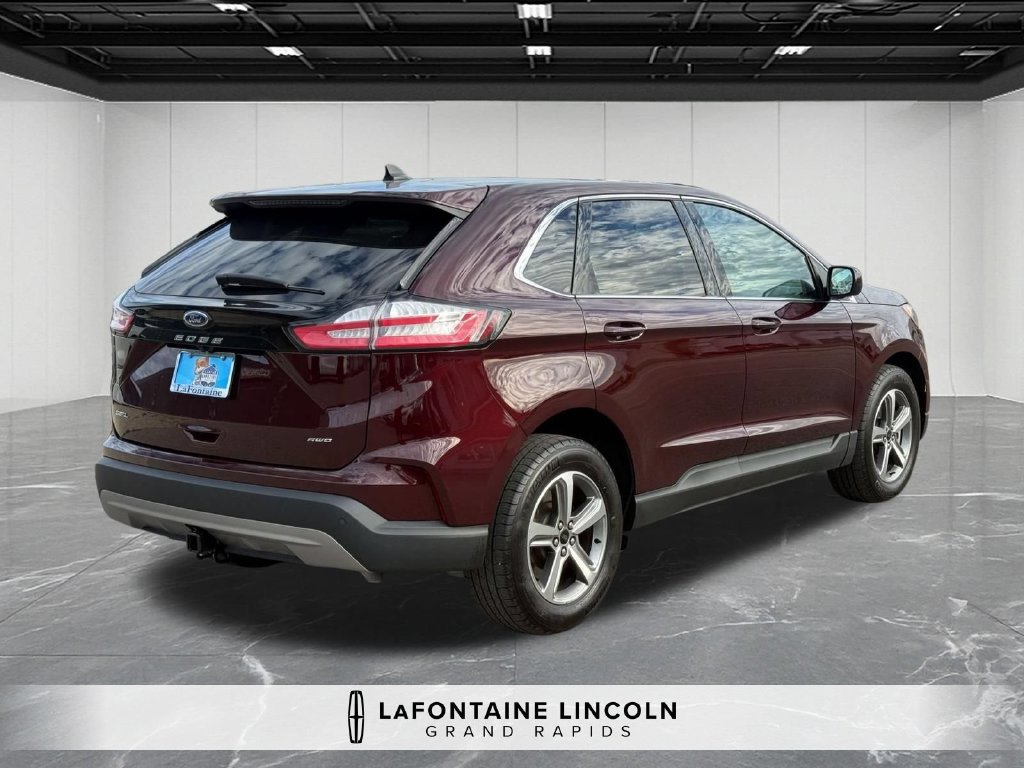 Used 2024 Ford Edge SEL w/ Convenience Package AWD/4WD image 5