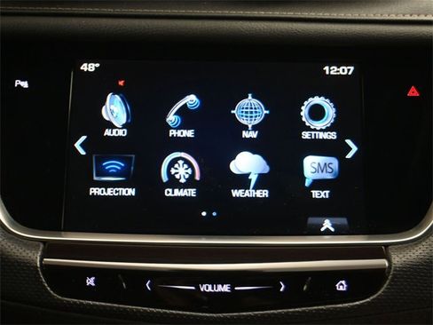 Used 2017 Cadillac XT5 Premium Luxury w/ LPO, Wheel Lock Package image 16