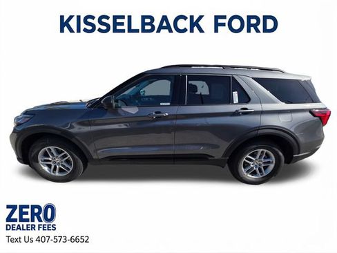 New 2026 Ford Explorer Active RWD image 7