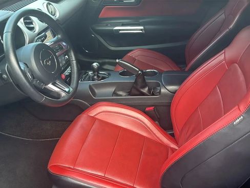 Used 2017 Ford Mustang GT Premium w/ Equipment Group 401A RWD image 22