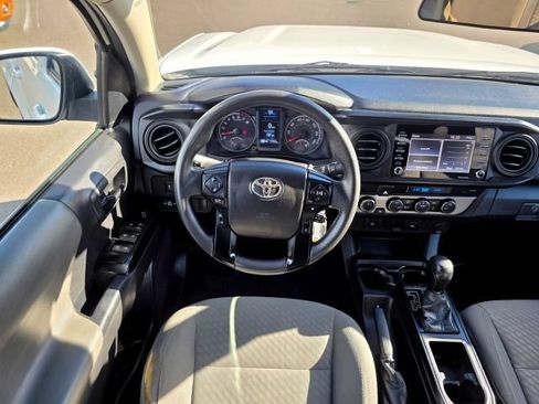 Used 2023 Toyota Tacoma SR AWD/4WD image 20