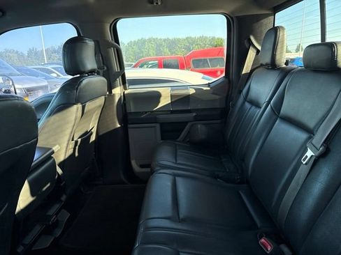 Used 2015 Ford F150 XLT w/ Equipment Group 302A Luxury AWD/4WD image 10