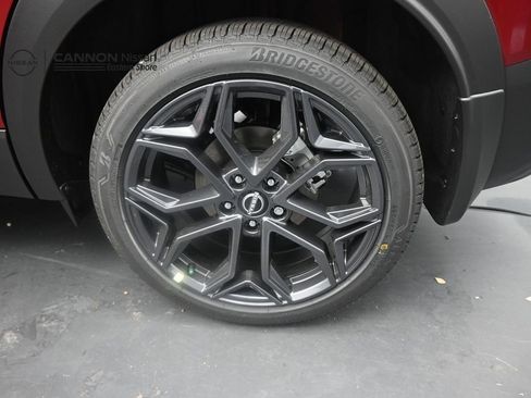 New 2026 Nissan Kicks SR w/ SR Premium Package FWD image 25