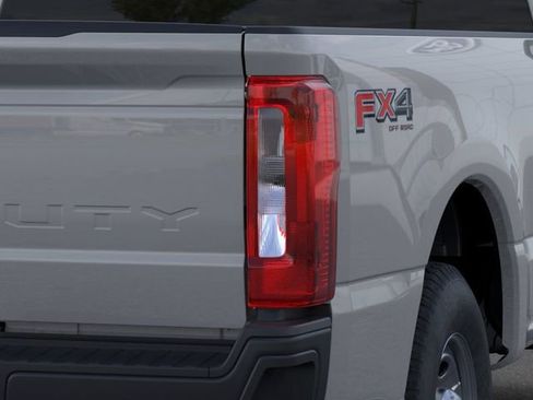New 2026 Ford F250 XL w/ XL Driver Assist Package AWD/4WD image 22