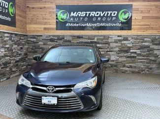 Used 2016 Toyota Camry XLE w/ Moonroof Package FWD video 3