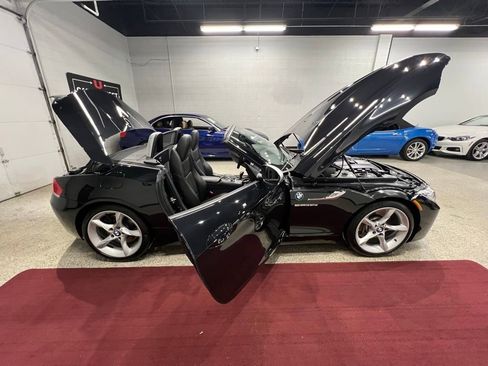 Used 2015 BMW Z4 sDrive35is image 55