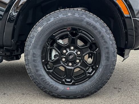 New 2025 Ford Ranger Lariat w/ Black Appearance Package AWD/4WD image 18