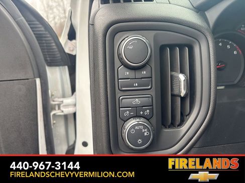 Certified 2021 Chevrolet Silverado 2500 W/T image 3