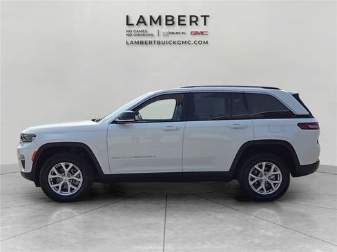 Used 2023 Jeep Grand Cherokee Limited AWD/4WD image 2