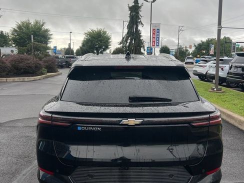 Used 2024 Chevrolet Equinox EV LT w/ Active Safety Package 3 FWD image 7