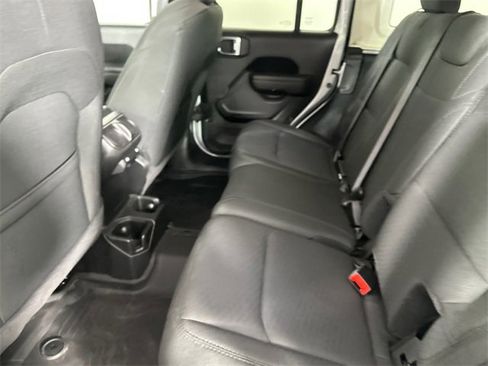 Certified 2022 Jeep Wrangler Unlimited Sport image 16