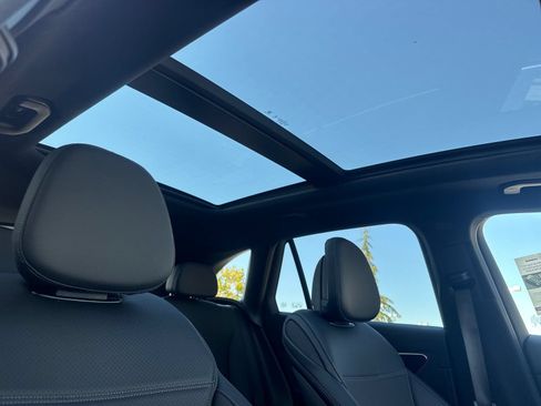 Certified 2026 Mercedes-Benz GLC 300 4MATIC image 17