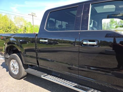 Used 2019 Ford F250 Lariat w/ Lariat Ultimate Package AWD/4WD image 42