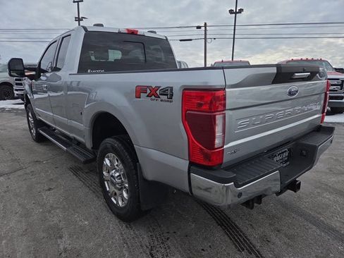 Used 2021 Ford F350 Lariat w/ Chrome Package image 4