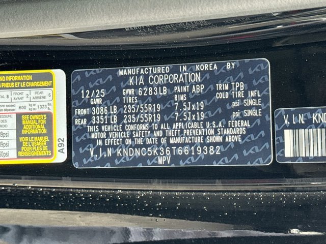 Certified 2026 Kia Carnival EX FWD image 32