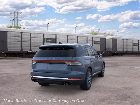 New 2026 Lincoln Aviator AWD image 8