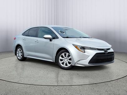 Used 2023 Toyota Corolla LE w/ Carpet Mat Package (TMS)