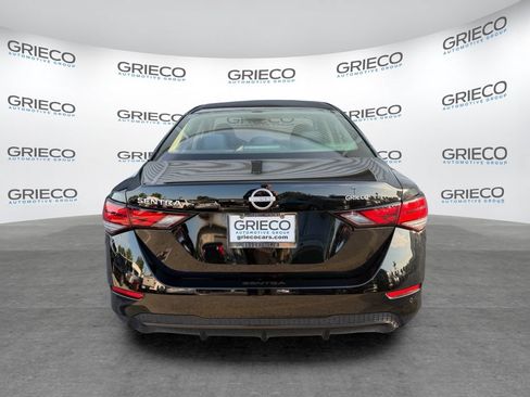 Certified 2024 Nissan Sentra S FWD image 6