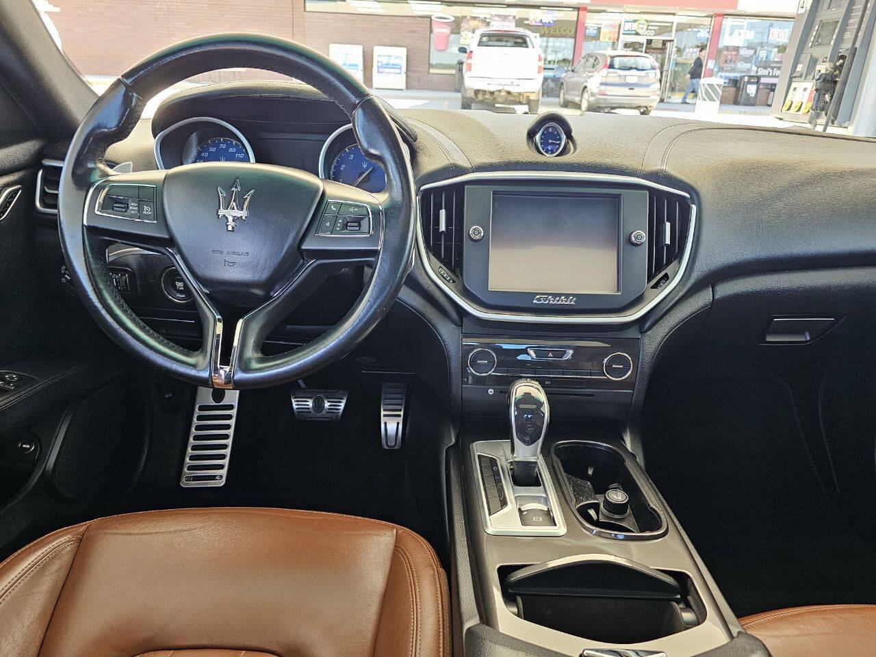 Used 2014 Maserati Ghibli RWD image 10