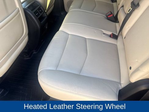 Used 2017 Cadillac XT5 Luxury w/ Driver Awareness Package FWD image 13