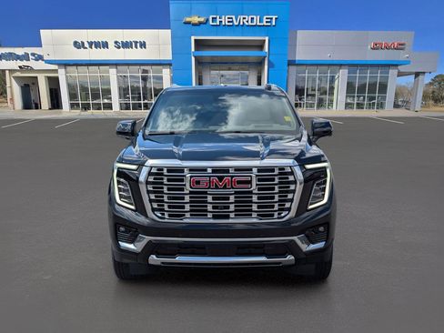 New 2026 GMC Yukon XL Denali RWD image 2