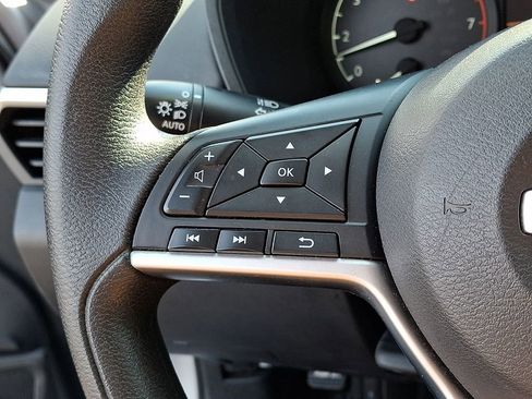 Used 2022 Nissan Altima 2.5 S image 19