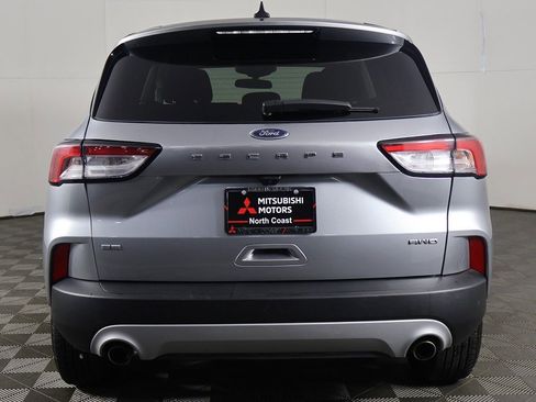 Used 2022 Ford Escape SE w/ Convenience Package image 9