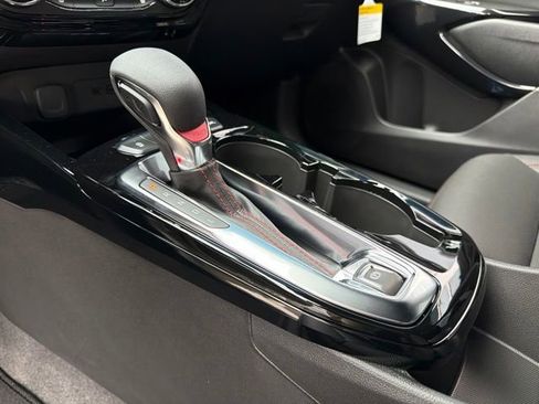 New 2026 Chevrolet Trax RS w/ Sunroof Package FWD image 9