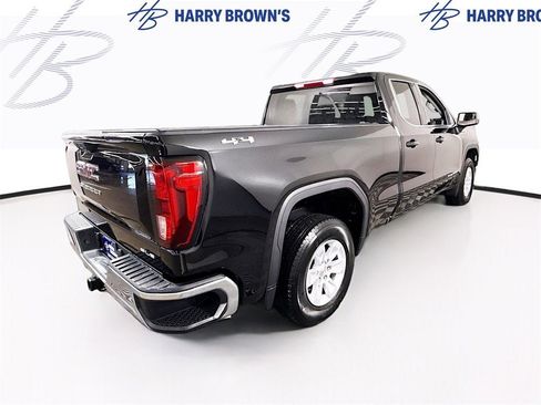 Used 2025 GMC Sierra 1500 SLE image 30
