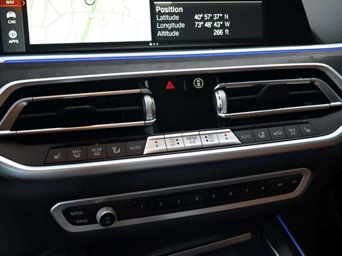 Used 2022 BMW X5 xDrive40i image 37