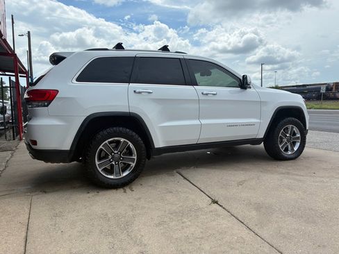 Used 2014 Jeep Grand Cherokee Limited w/ Luxury Group II AWD/4WD image 11