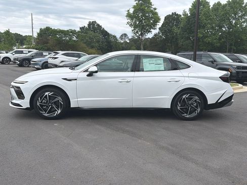 New 2026 Hyundai Sonata SEL image 2