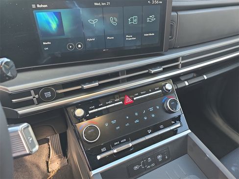 Certified 2026 Hyundai Santa Fe SEL image 20